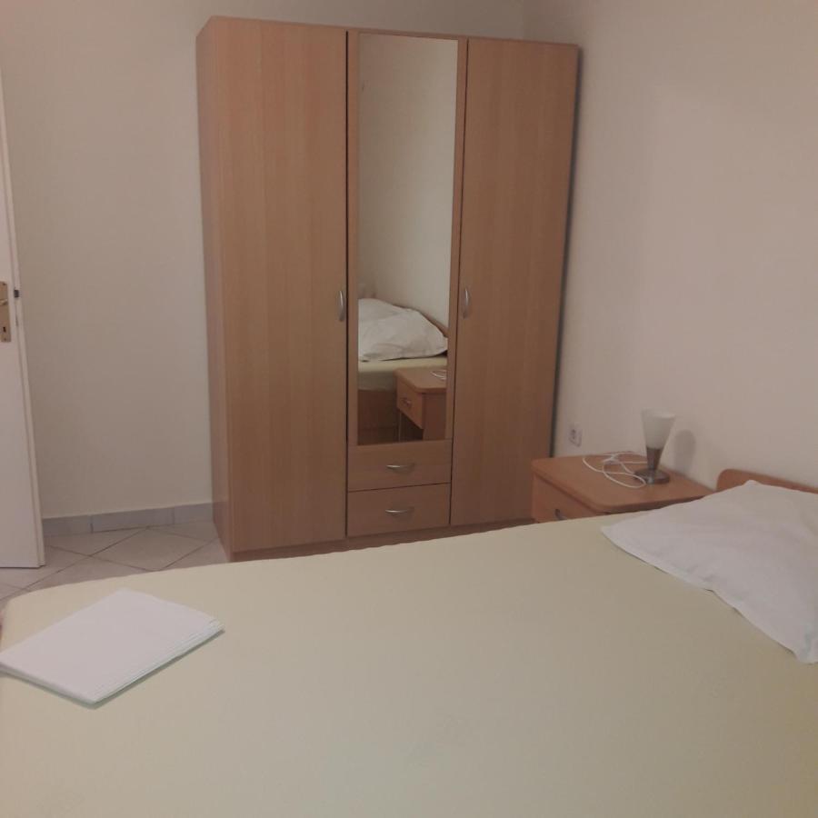 Apartman Dinka バスカ エクステリア 写真