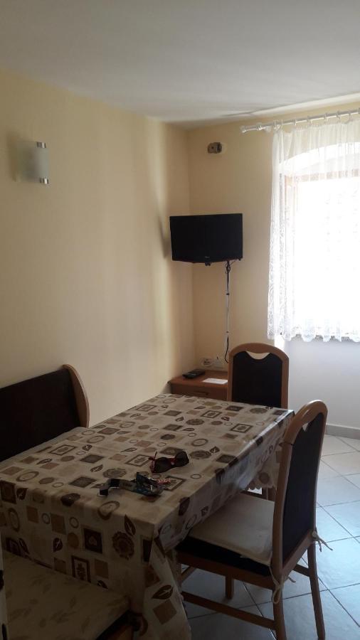 Apartman Dinka バスカ エクステリア 写真